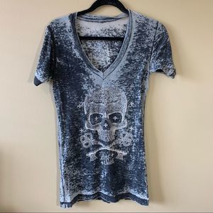 ✨ Rebel Saints Gray Skull Top Medium